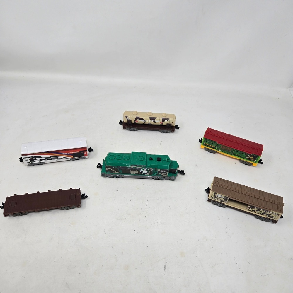 Jakks Pacific Power Trains Military Camo Locomotive & 5 Freight Cars Lot 2012
